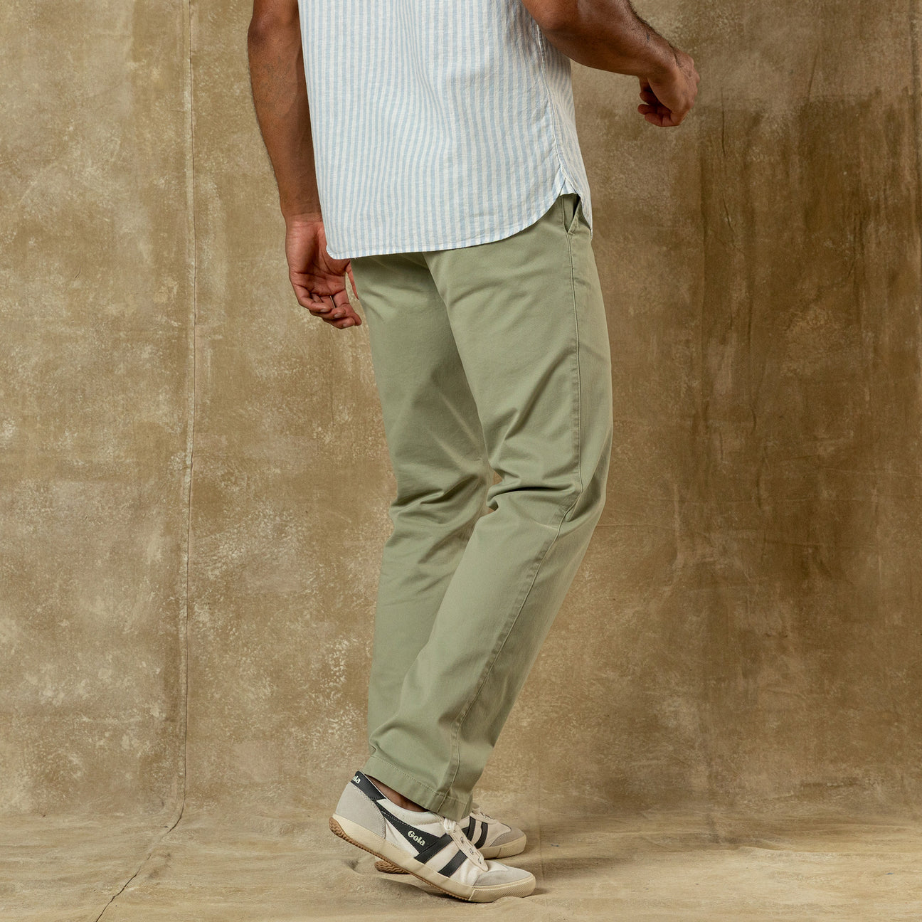 Classic Fit Gold School Chino - Tea Leaf