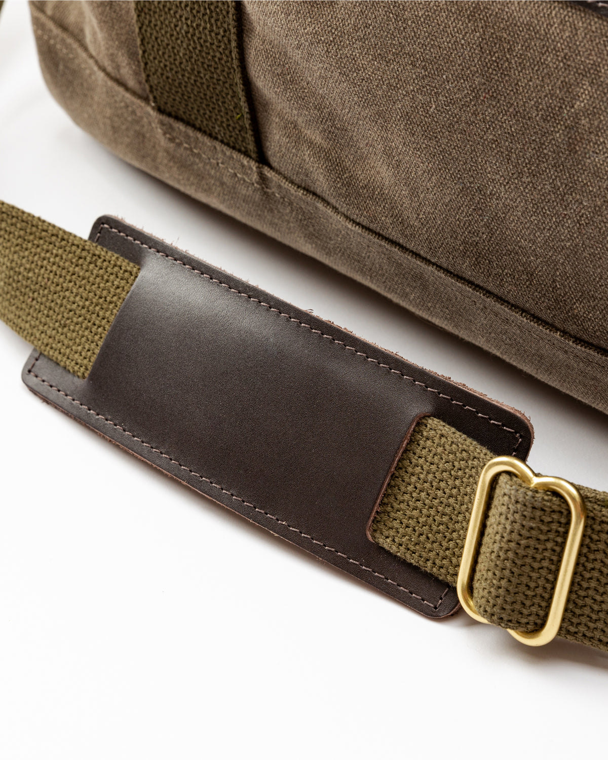 Waxed Canvas Overnighter Bag - Field Brown