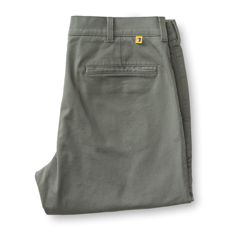 Classic Fit Gold School Chino - Sedona Sage