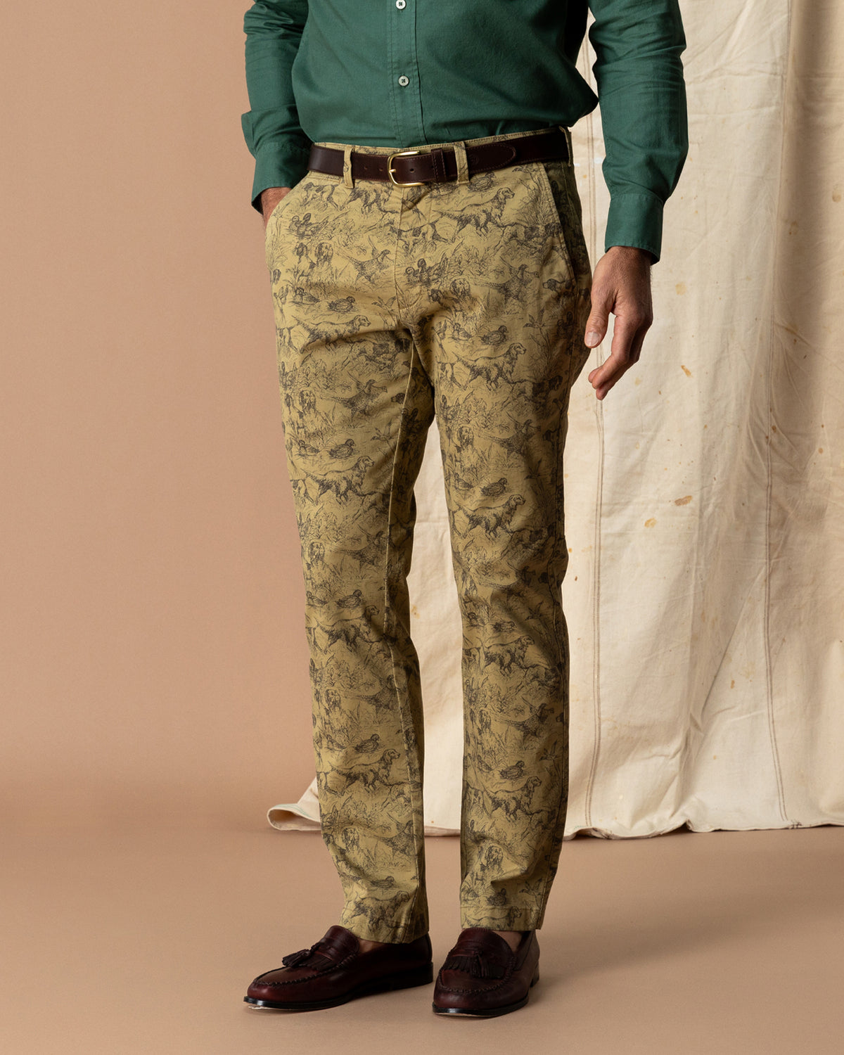 Classic Fit Gold School Chino - Wheatfield Print