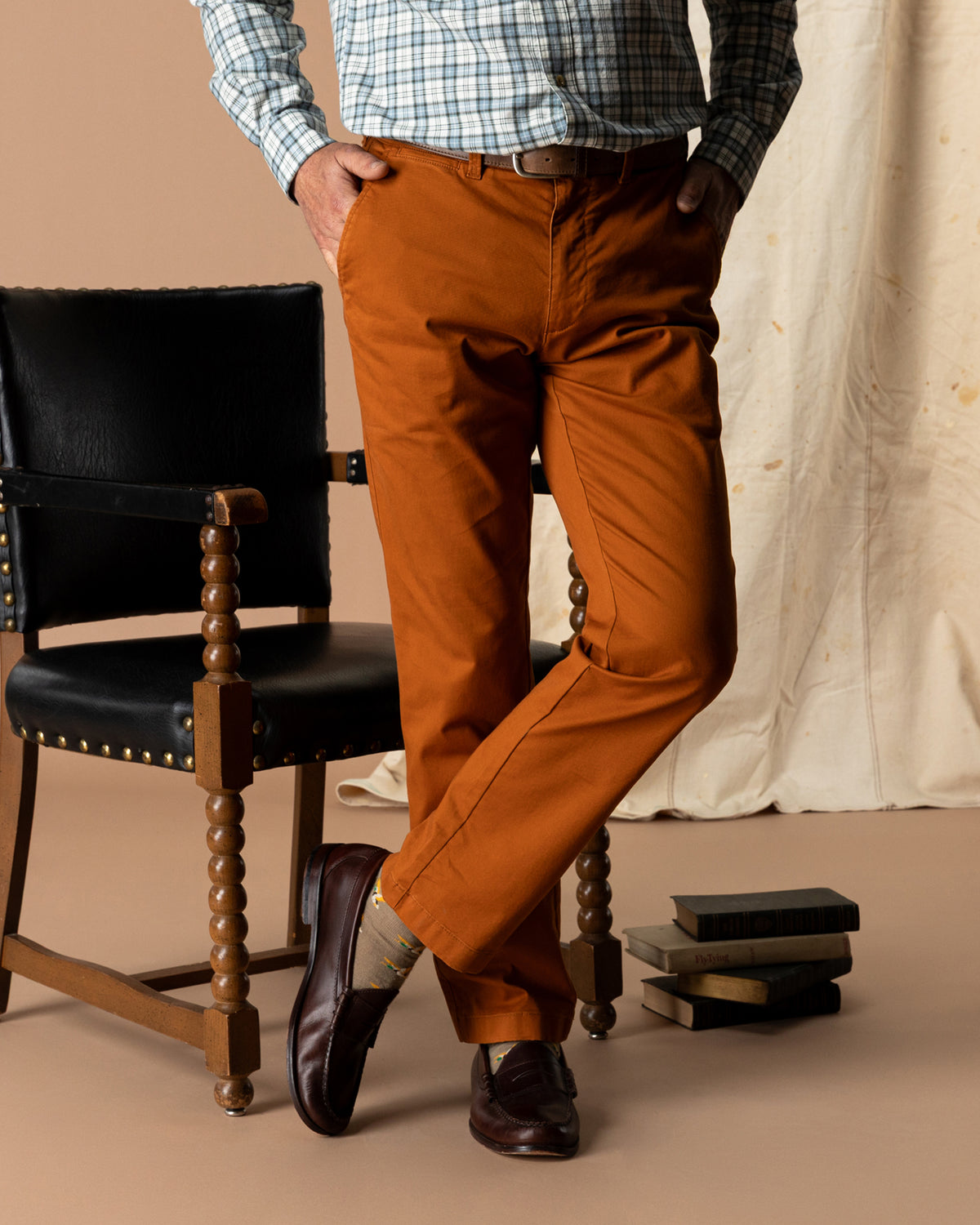Classic Fit Gold School Chino - Spiced Almond