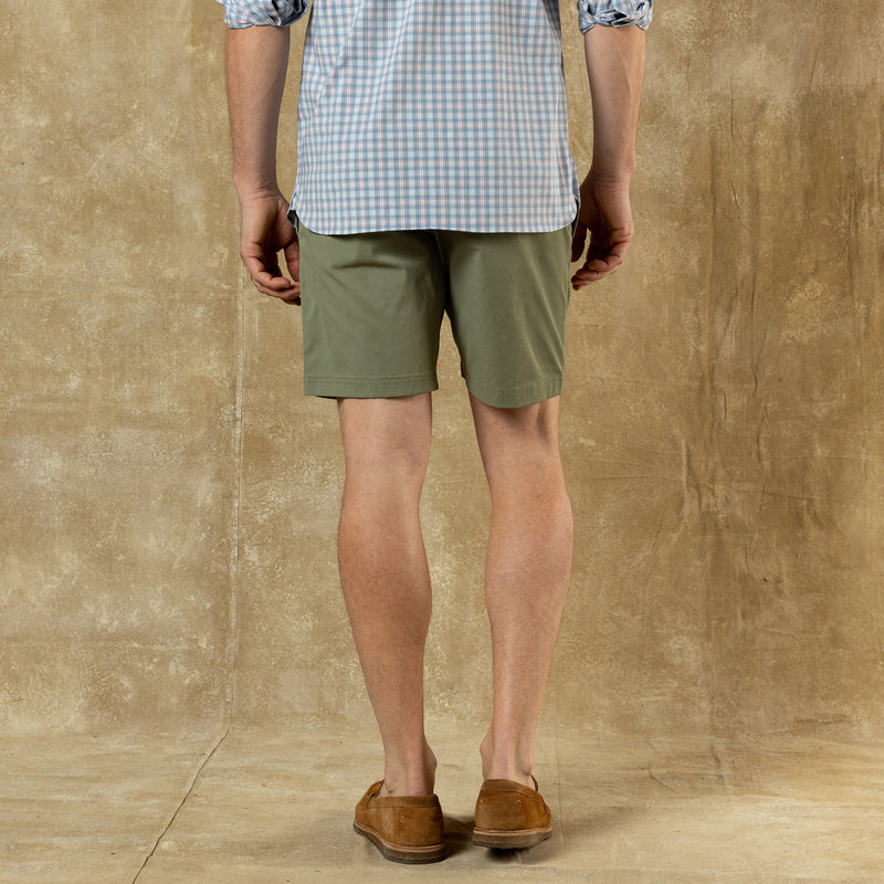 8" Harbor Performance Short - Oil Green