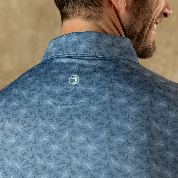 Long Drive Performance Polo - Wingbeat Print - Chambray Blue