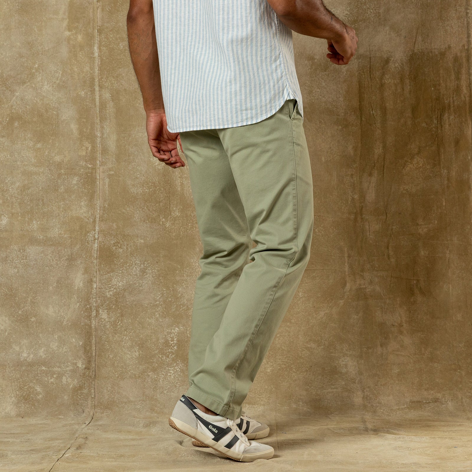 Classic Fit Gold School Chino - Tea Leaf