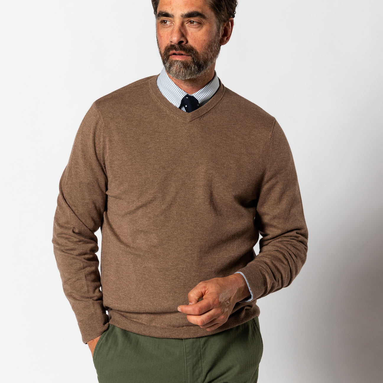 Buckley Merino V-Neck Sweater - Dark Oak Heather