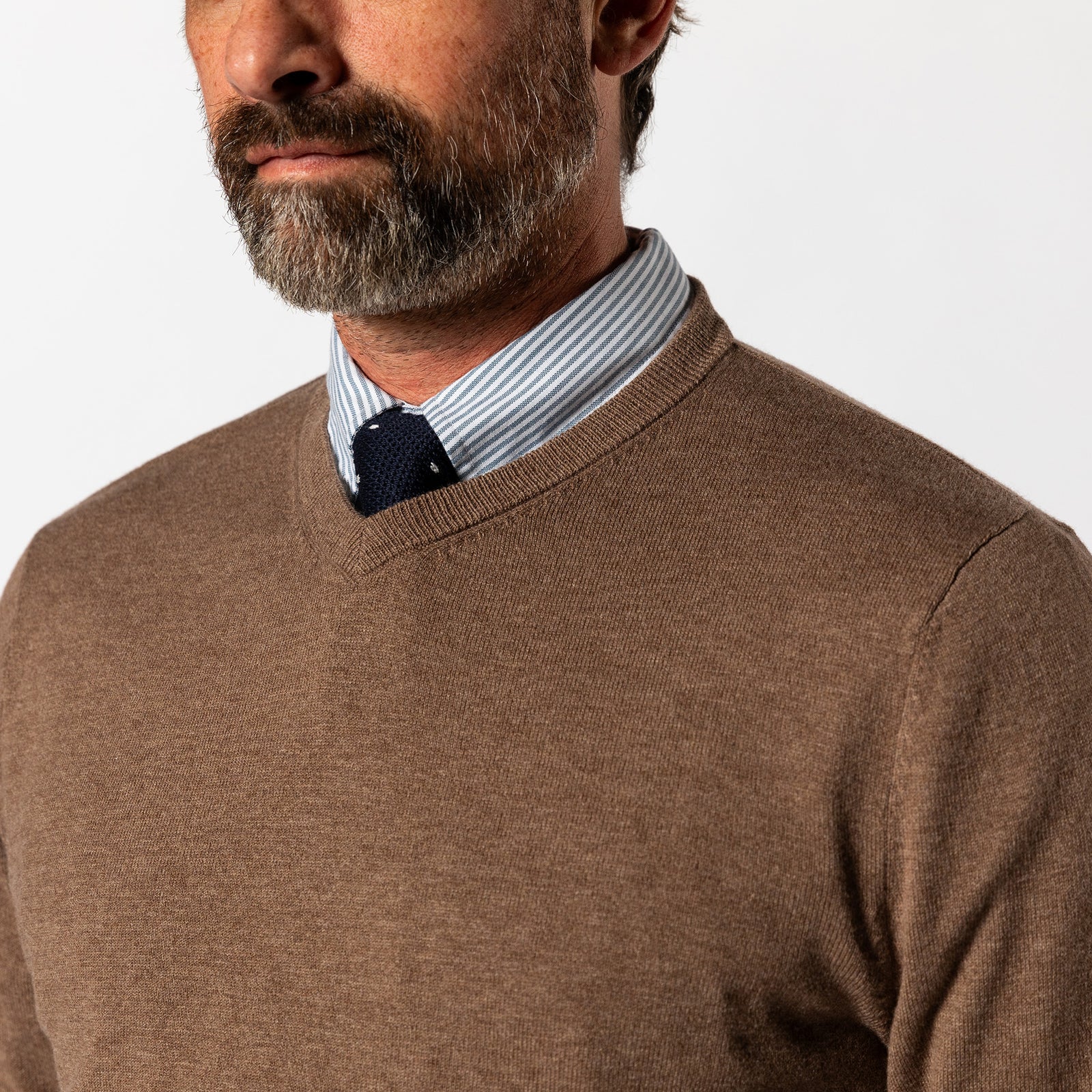 Buckley Merino V-Neck Sweater - Dark Oak Heather