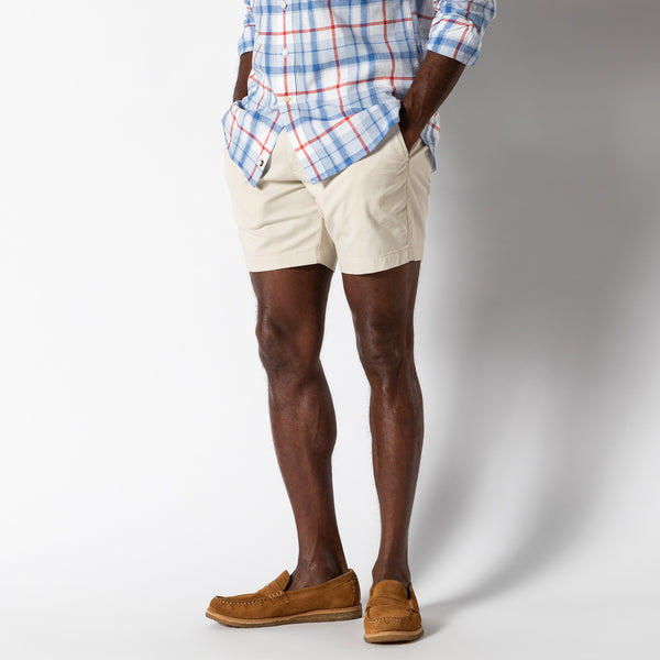 Time is on CHINO 【CLASSIC STANDARD】 Classic Chino Shorts-Pineapple Yellow | Boden UK