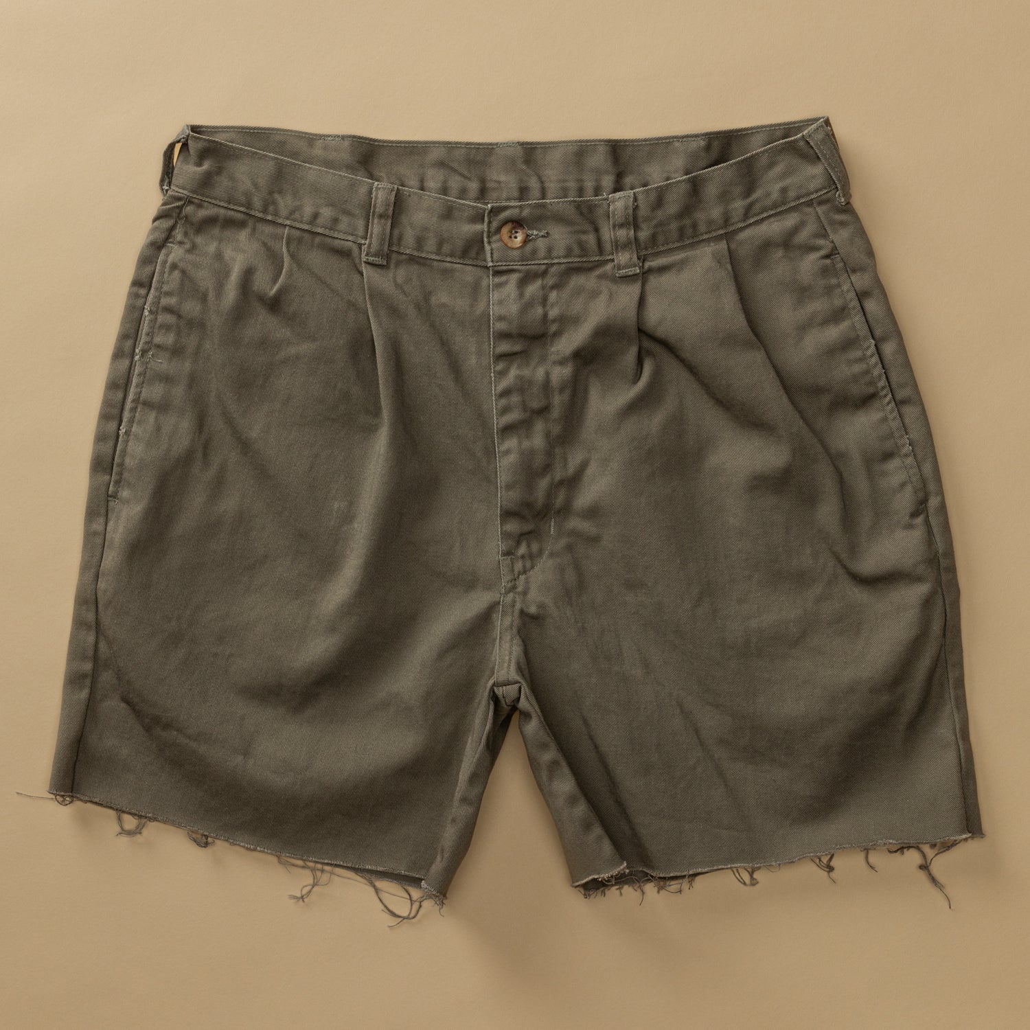 Pleated Cut Off Chino Short 32W - Duck Head Vintage
