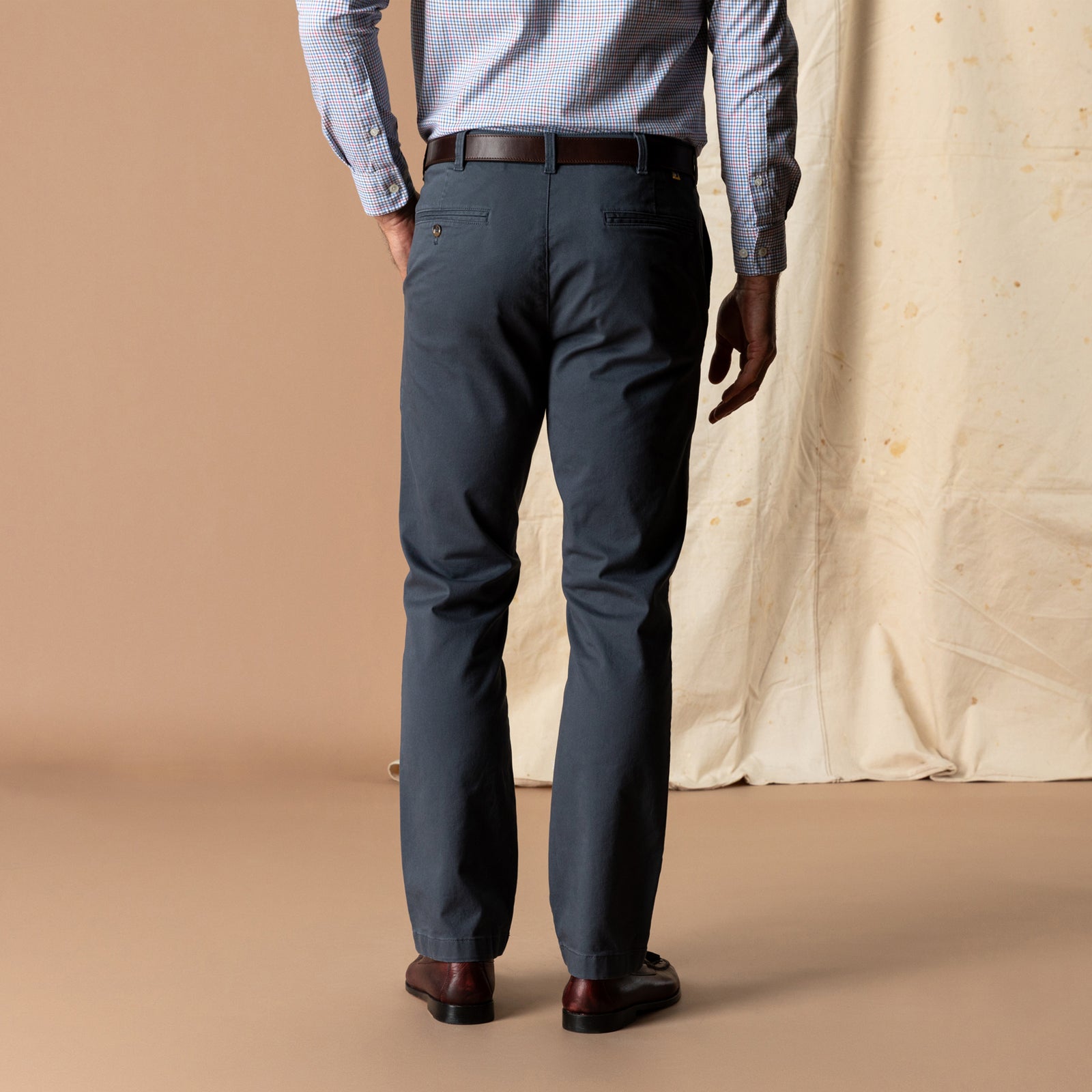 Classic Fit Gold School Chino - Washed Navy