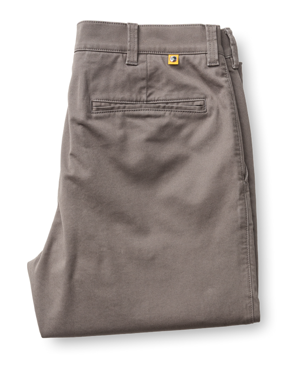 Classic Fit Gold School Chino - Fossil Gray