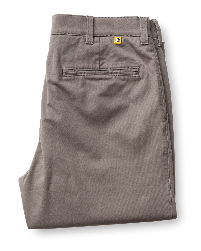 Classic Fit Gold School Chino - Fossil Gray