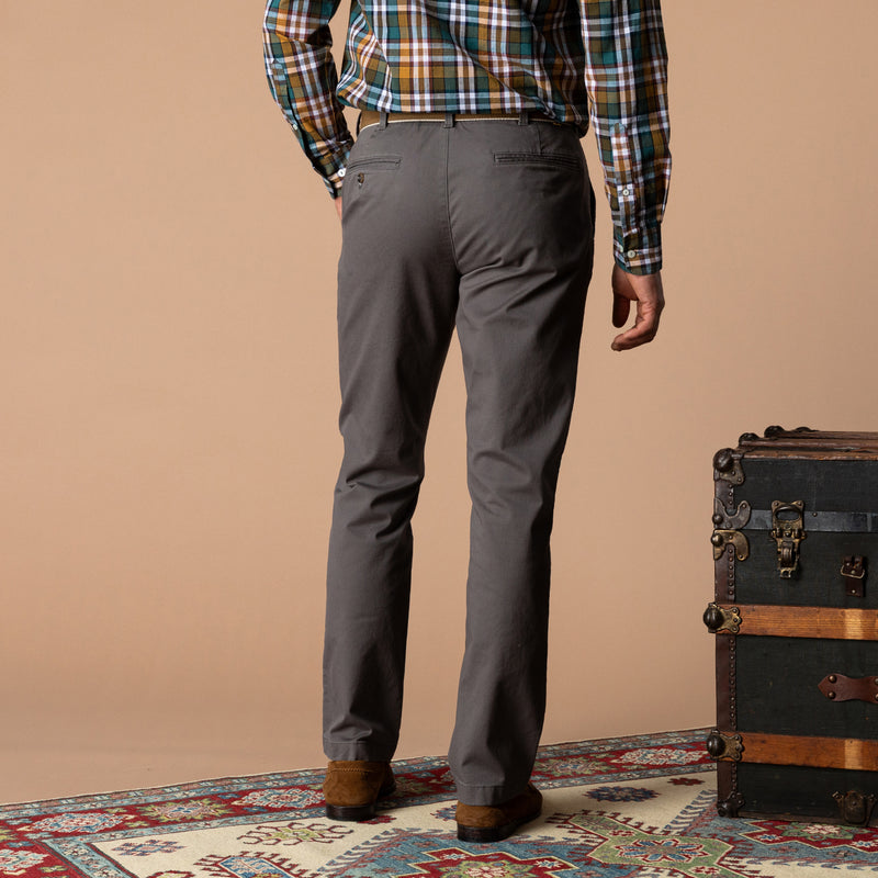 Classic Fit Gold School Chino - Fossil Gray