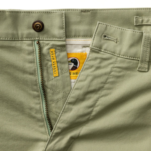 Classic Fit Gold School Chino - Tea Leaf