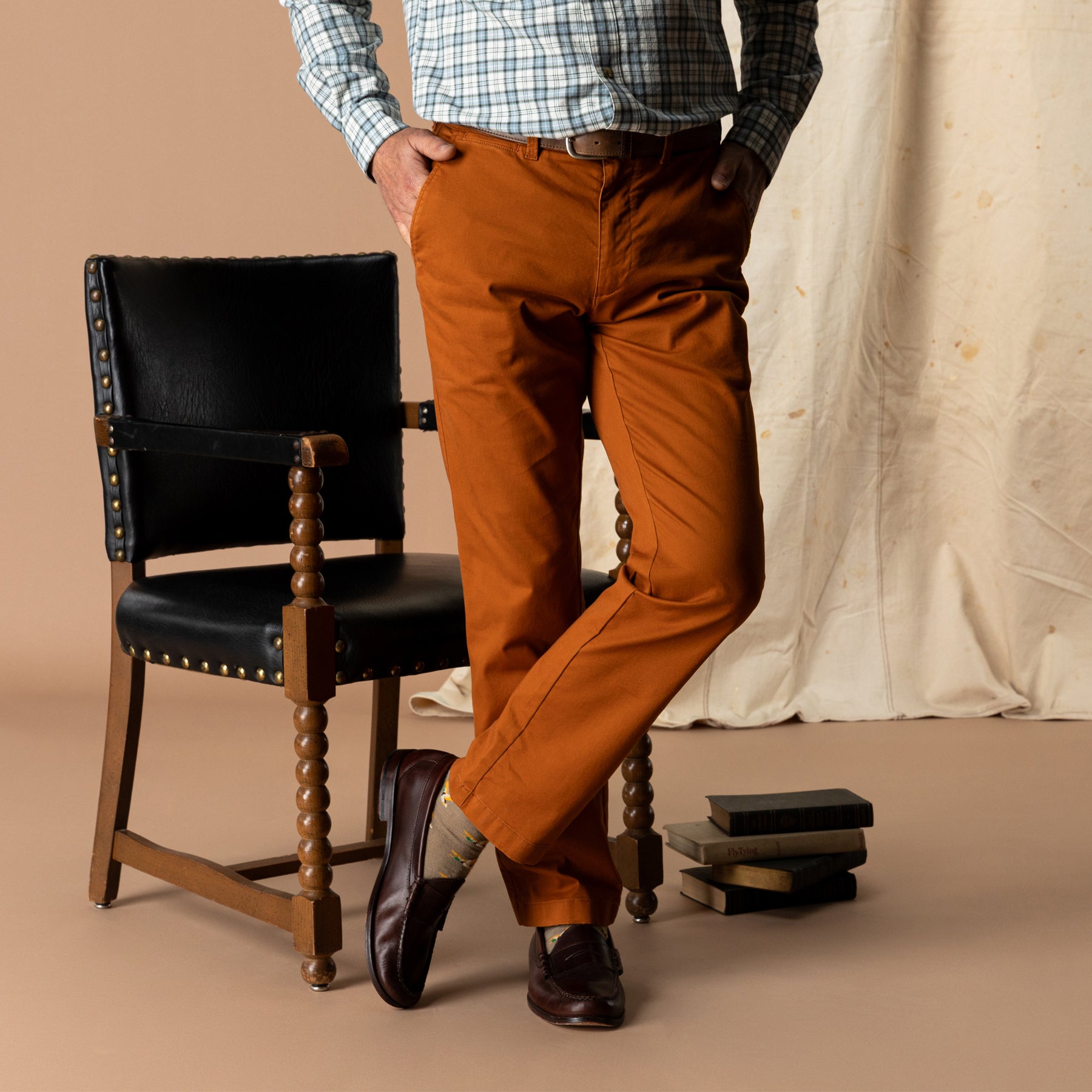 Classic Fit Gold School Chino - Spiced Almond