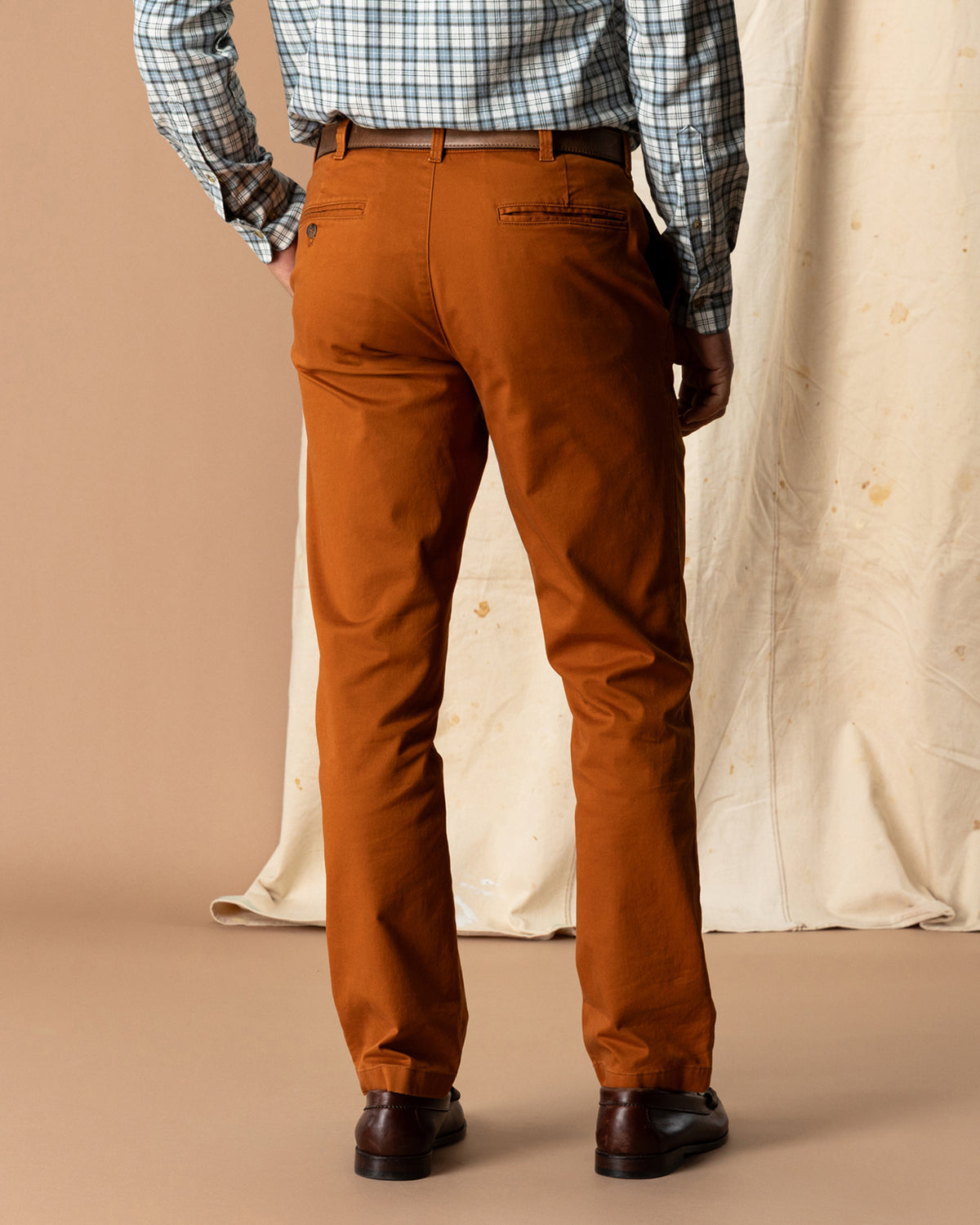 Classic Fit Gold School Chino - Spiced Almond