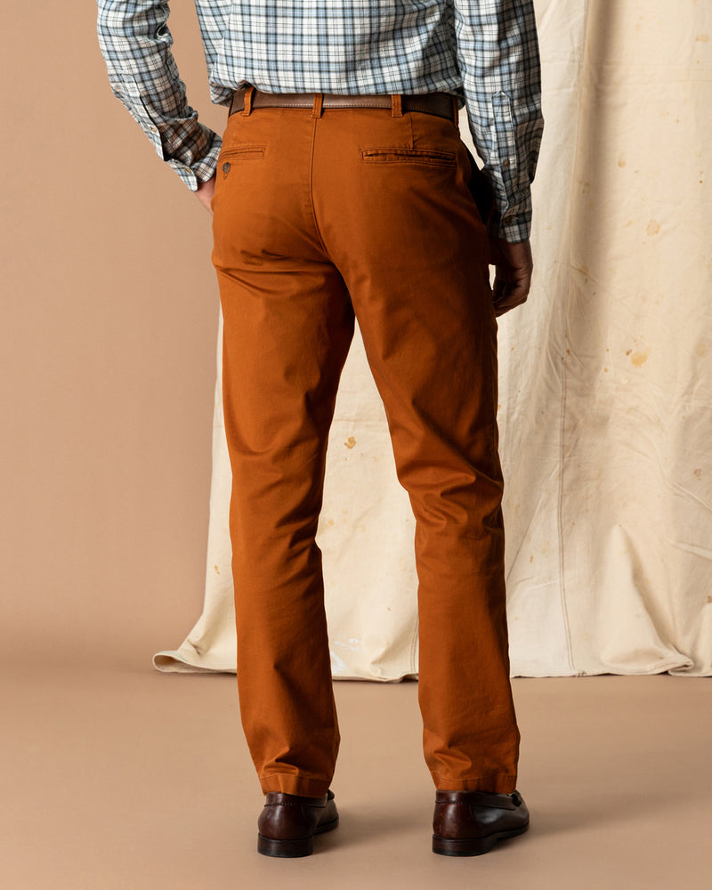 Classic Fit Gold School Chino - Spiced Almond