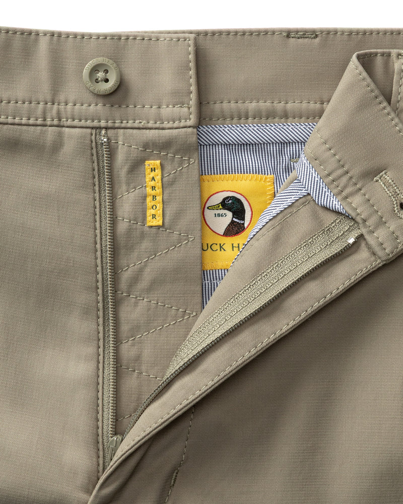 Harbor Performance Chino - Vetiver Green